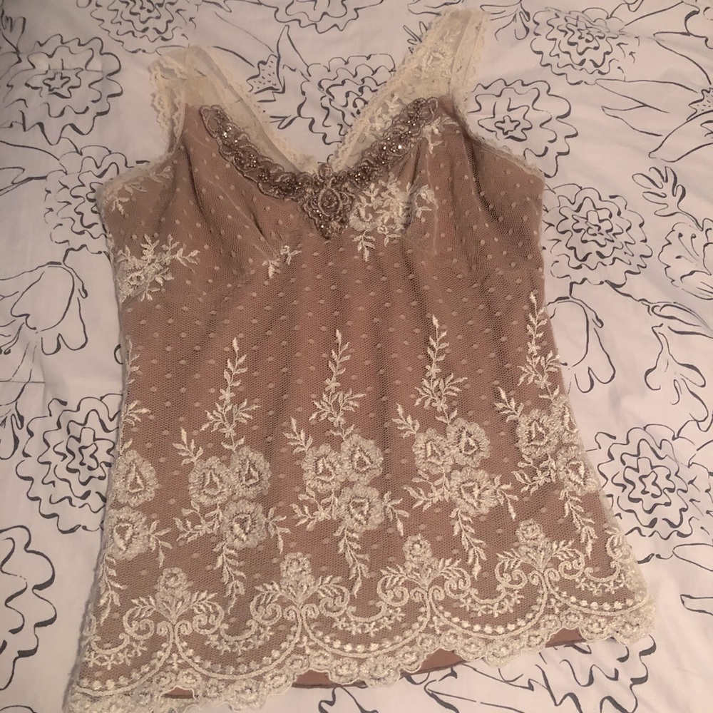 Karen Kane lace/embroidered camisole